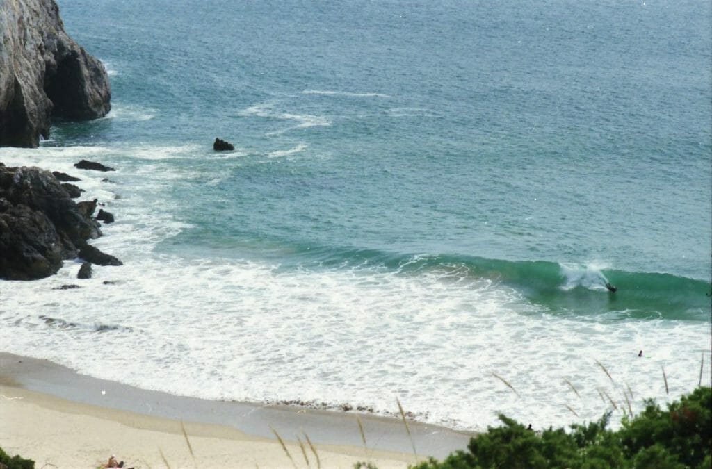 Surfen in Faro - Beliche ist eher ein Spot für Bodyboarder