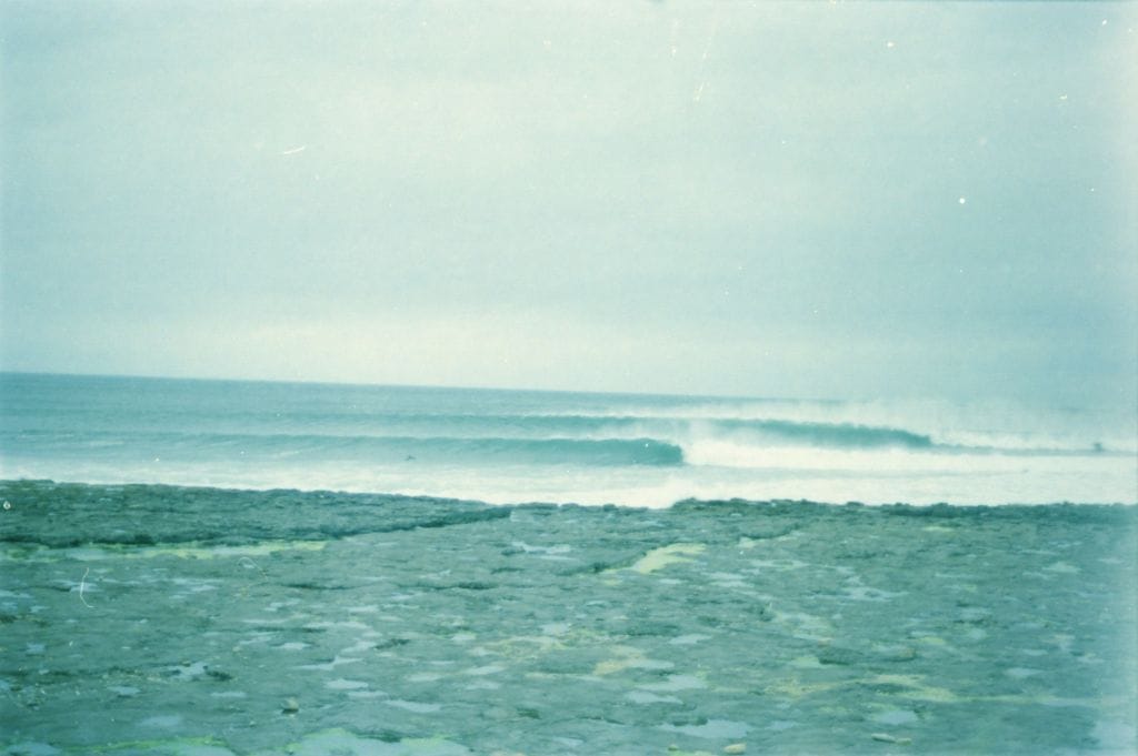 Surf-Forecast lesen: Ein langperiodischer Swell trifft auf ein flaches Riff