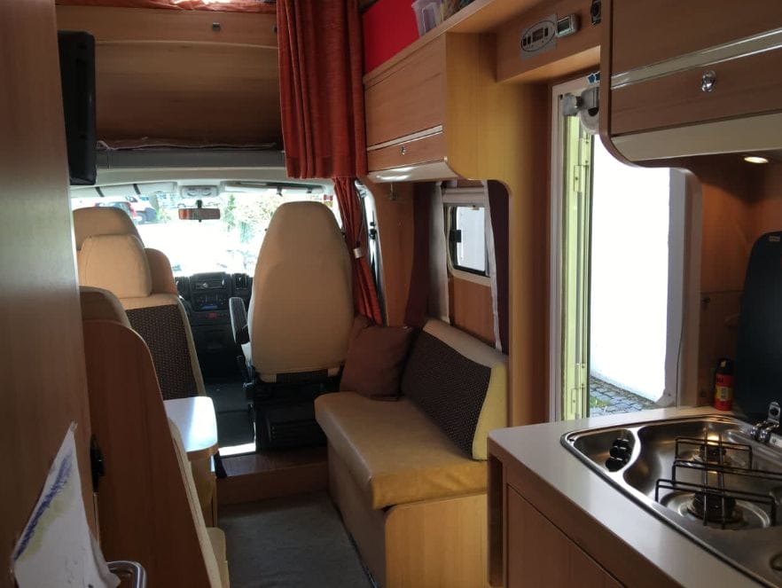 VW Bus / Bulli mieten (Portugal): Welche anderen Bus-Typen gibt es neben den Bullis von VW?