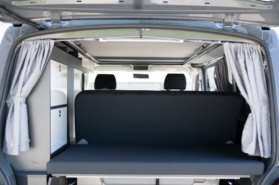 Camper mieten in München: Ein Camper mit dem Summermobil Ausbau