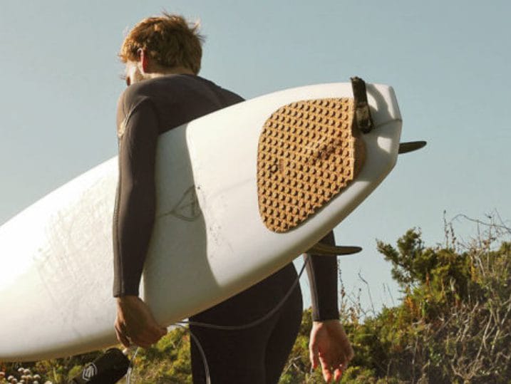 Geschenk-Ideen für Surfer, Reisende und Camper: Ein Traction Pad aus Kork